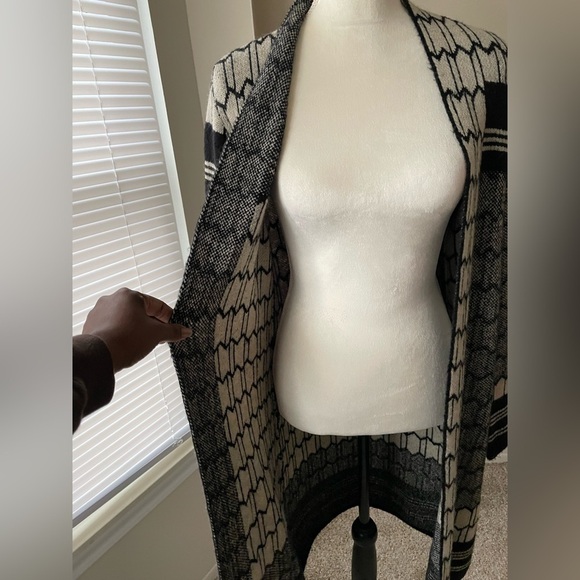 Max Sport Aztec Print Open front Cardigan Pockets Sz Small Classy Long Cardigan - Picture 5 of 8